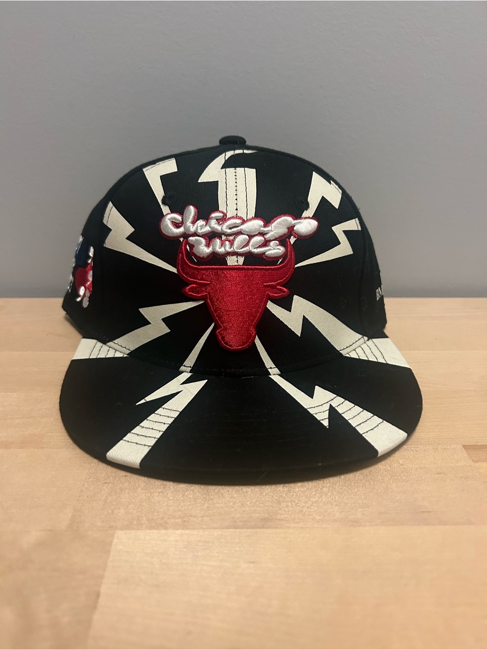 Chicago Bulls 2021/22 Artist Series #4 Langston Allston Melonwear Snapback NEW